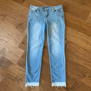 Versona Dip Dyed Frayed Hem Light Wash Denim Five Pocket Jeans Women's …